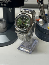 Seiko MOD - N.A Classic Date 36/40mm Acier Cadran VERT OLIVE