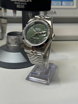 Seiko MOD - Datejust 36/40mm Acier Arabic DIAL VERT OLIVE lunette lisse