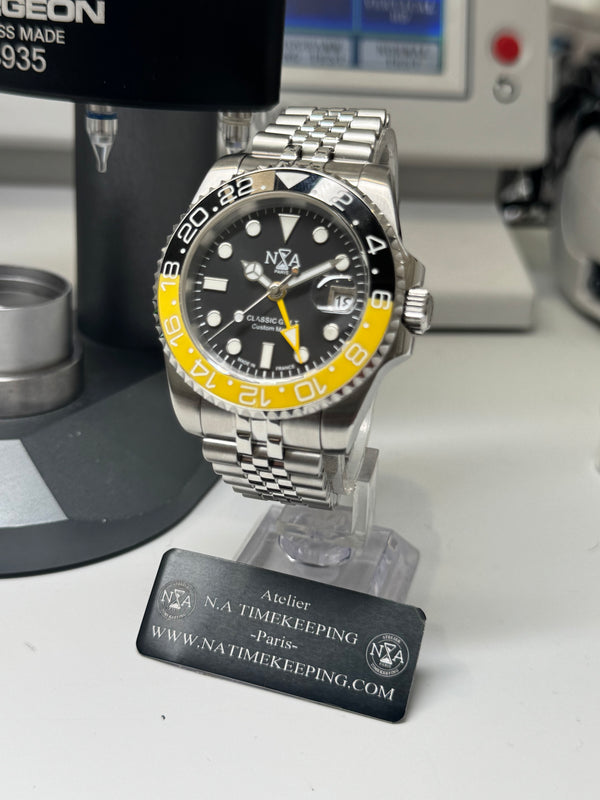 Seiko MOD - N.A Classic GMT Céramique Noir/Jaune BUMBLEBEE
