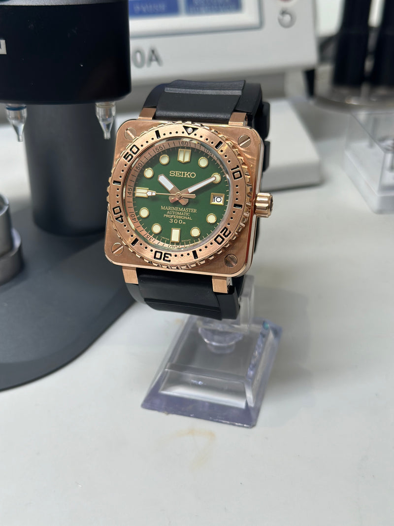 MSeiko MOD -  Square  DIVER 42.5mm PVD BRONZE Manufacture Cadran vert