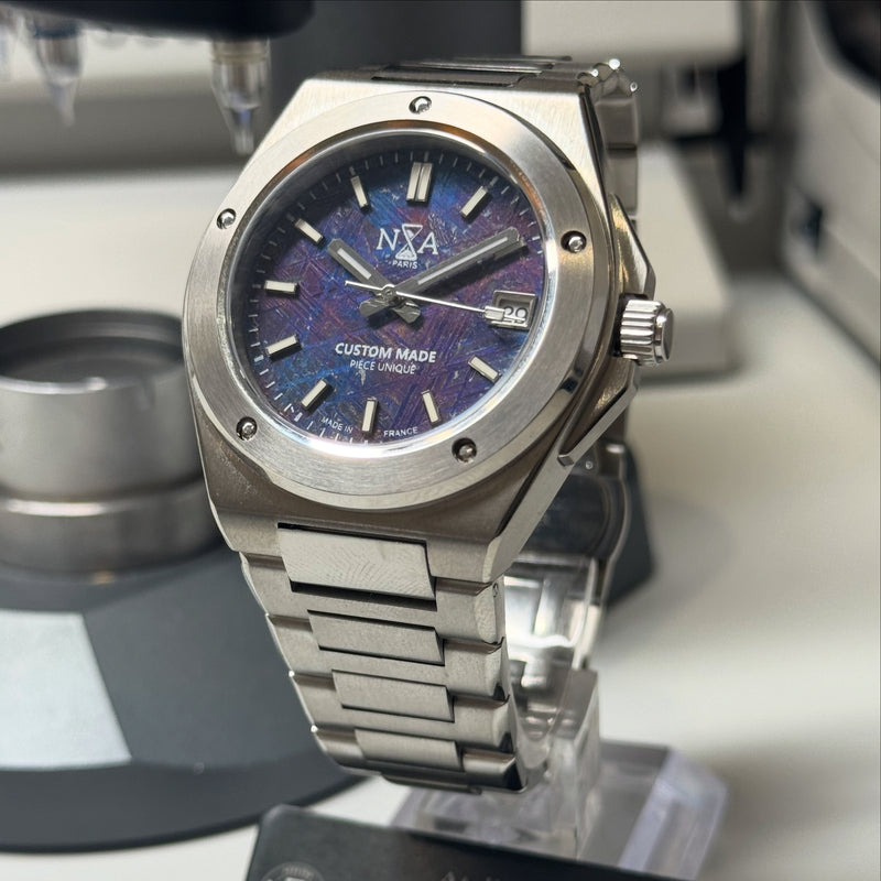 ARC - N.A - Boitier 904L bracelet intégré Cadran Météorite Bleu Pièce Unique "RARE"