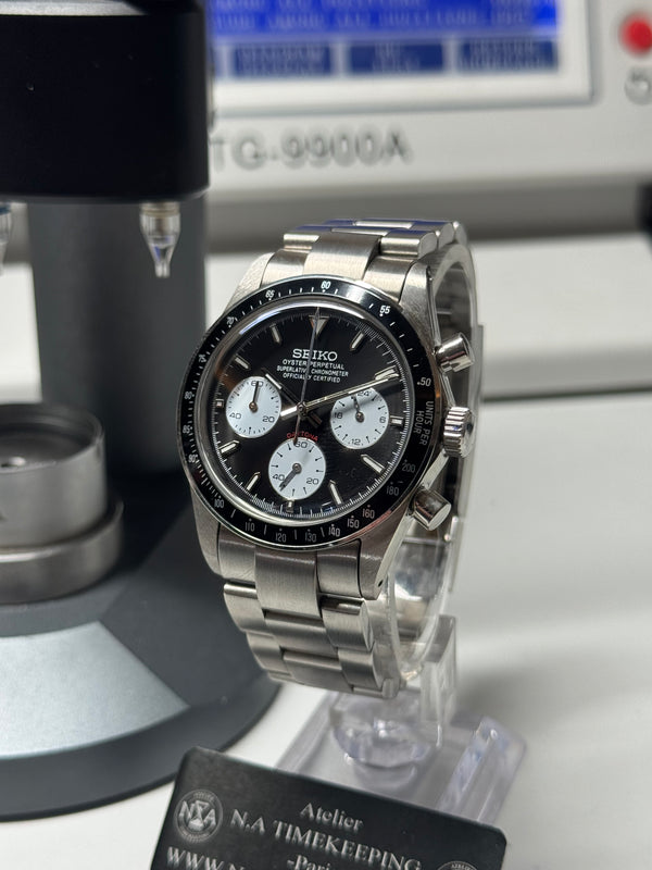 N.A - Chronographe 37mm vintage Racing Lunette alu cadran Blanc "PANDA" Bracelet Acier