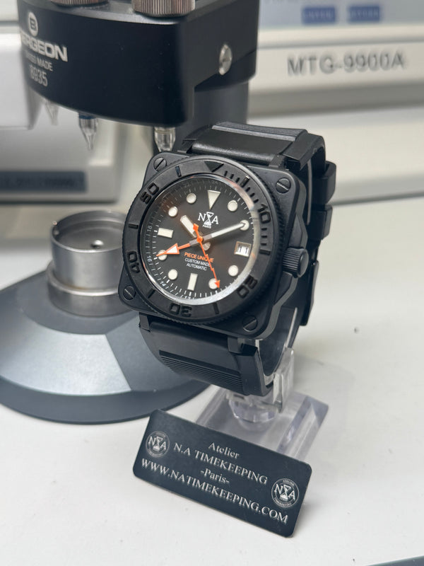 Seiko MOD -N.A  Square DIVER 42.5mm Full black G.M.T