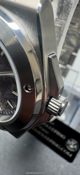 ARC - N.A - Boitier 904L bracelet intégré Cadran Météorite Bleu Pièce Unique "RARE"